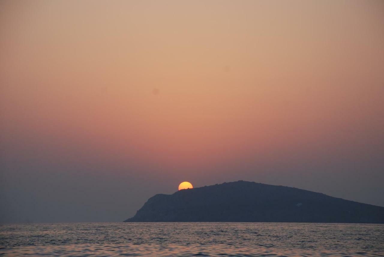 Вілла Kalymnos Skalia Mountain-Sea Екстер'єр фото