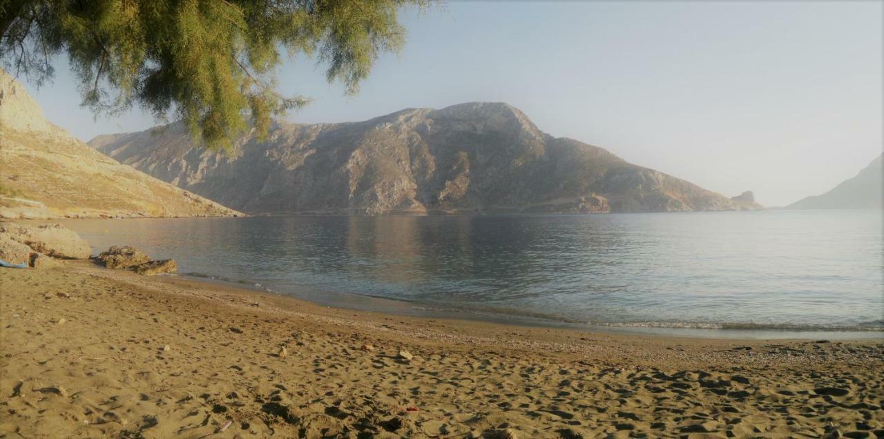 Вілла Kalymnos Skalia Mountain-Sea Екстер'єр фото