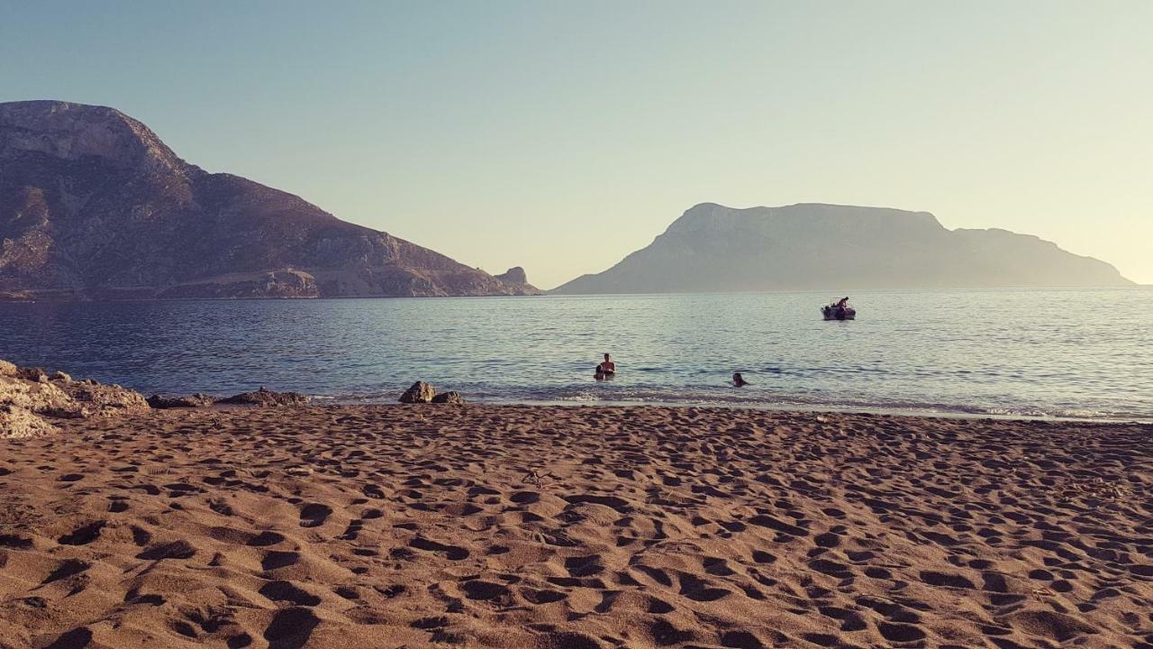 Вілла Kalymnos Skalia Mountain-Sea Екстер'єр фото